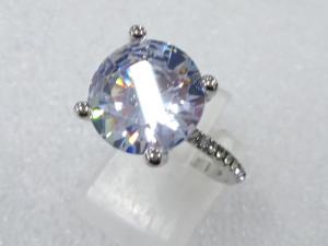 クリスタル　指輪(12号)